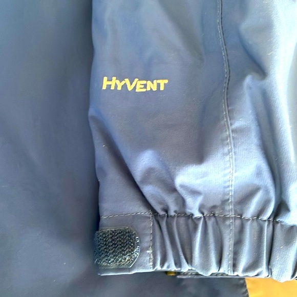 North face Hyvent rain 3/1 outer shell
Heavy Mens xxl blue underarm vented zip - Picture 5 of 13